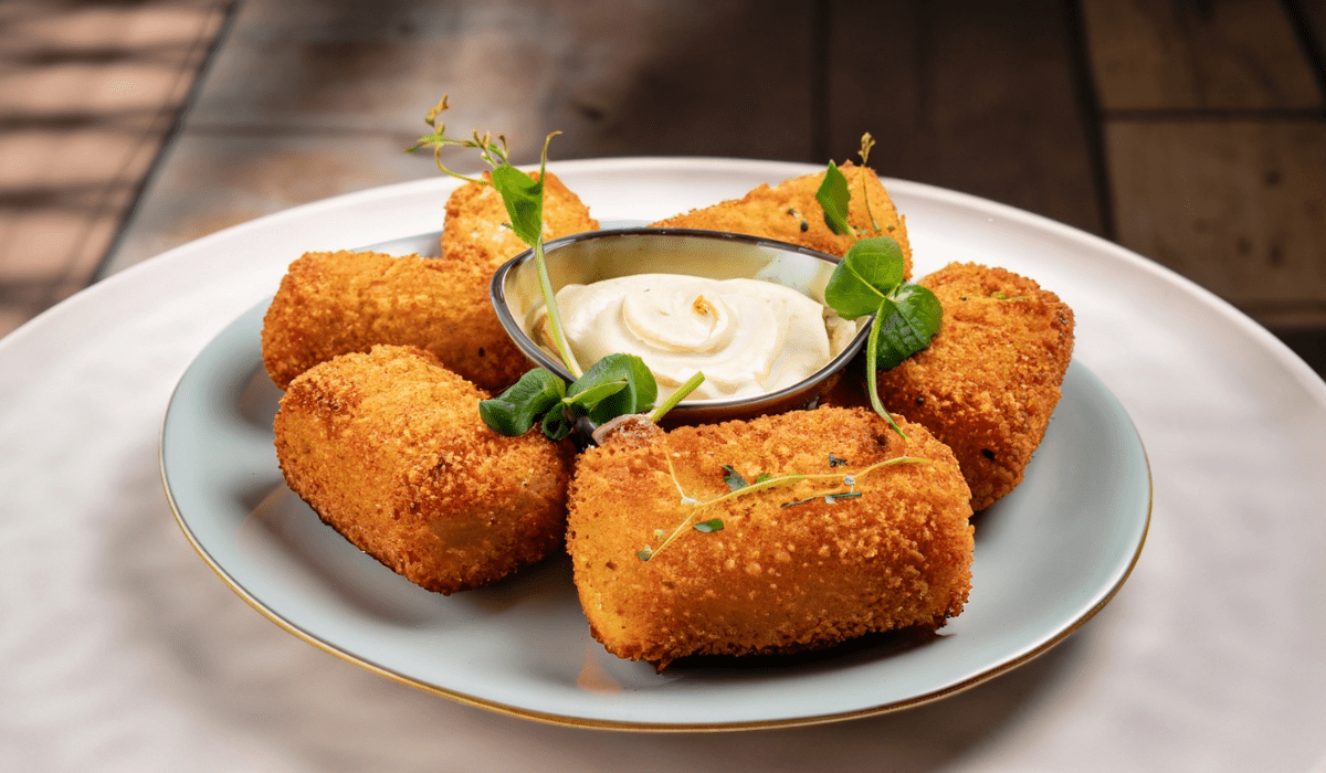 Croquetas: Spanish Bites of Creamy Delight, A Culinary Symphony in Every Bite