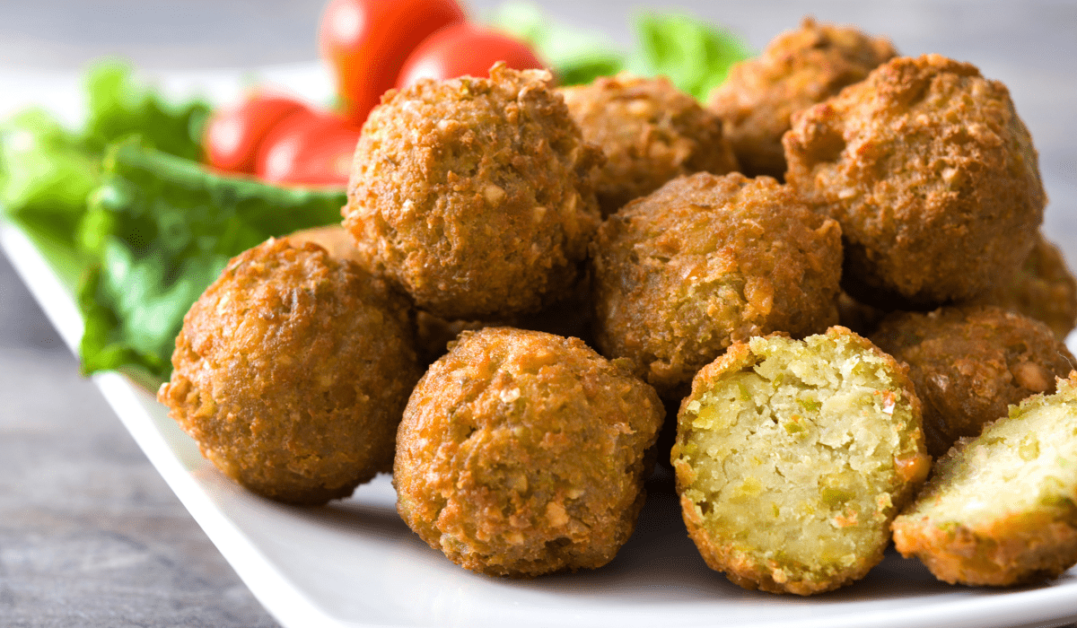 Falafel-Golden Bites of Middle Eastern Bliss A Crispy Symphony of Chickpeas