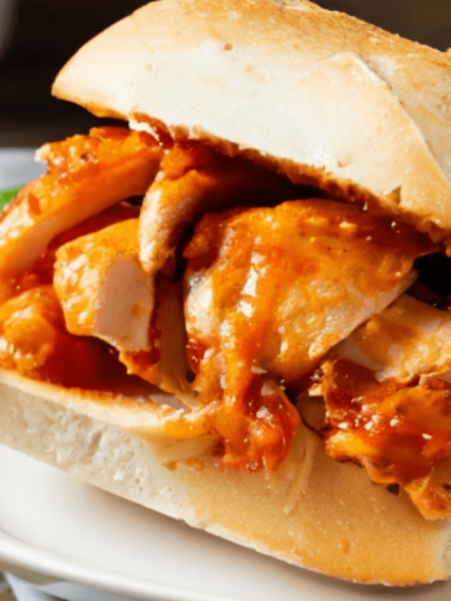 Slow Cooker Buffalo Chicken Sandwiches: Spice Up Your Day