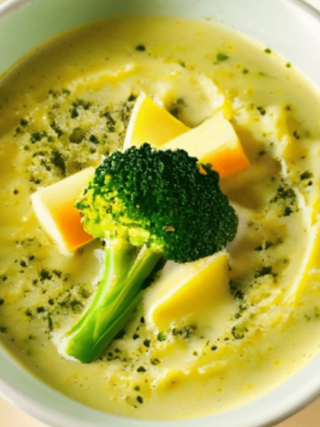 Broccoli Cheese Soup: Creamy Comfort in Every Spoonful