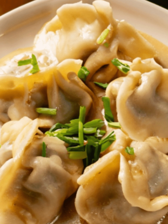 Homemade Chicken Dumplings: Savor the Flavors of Asia